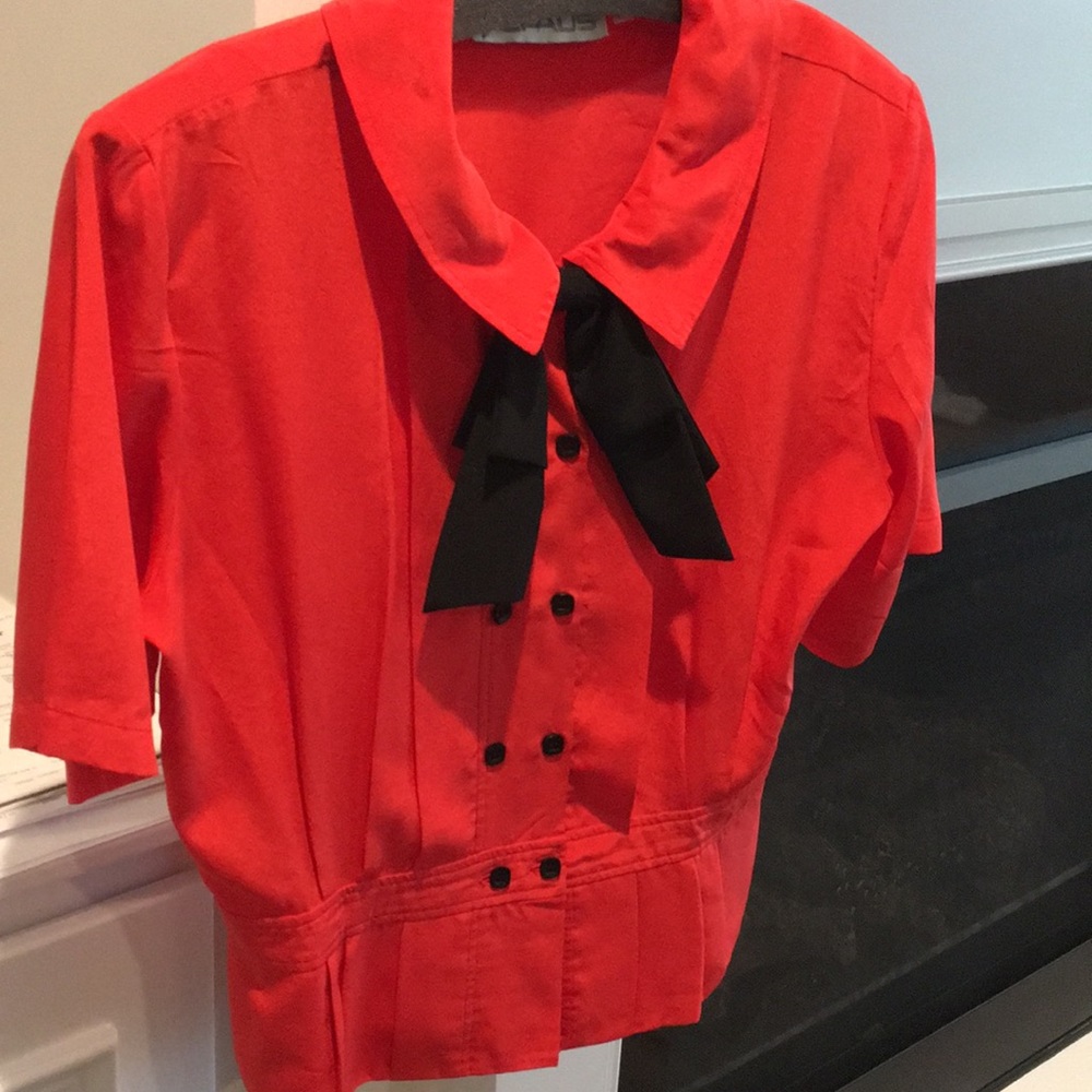 Short sleeve blouse button up - Picture 2 of 6